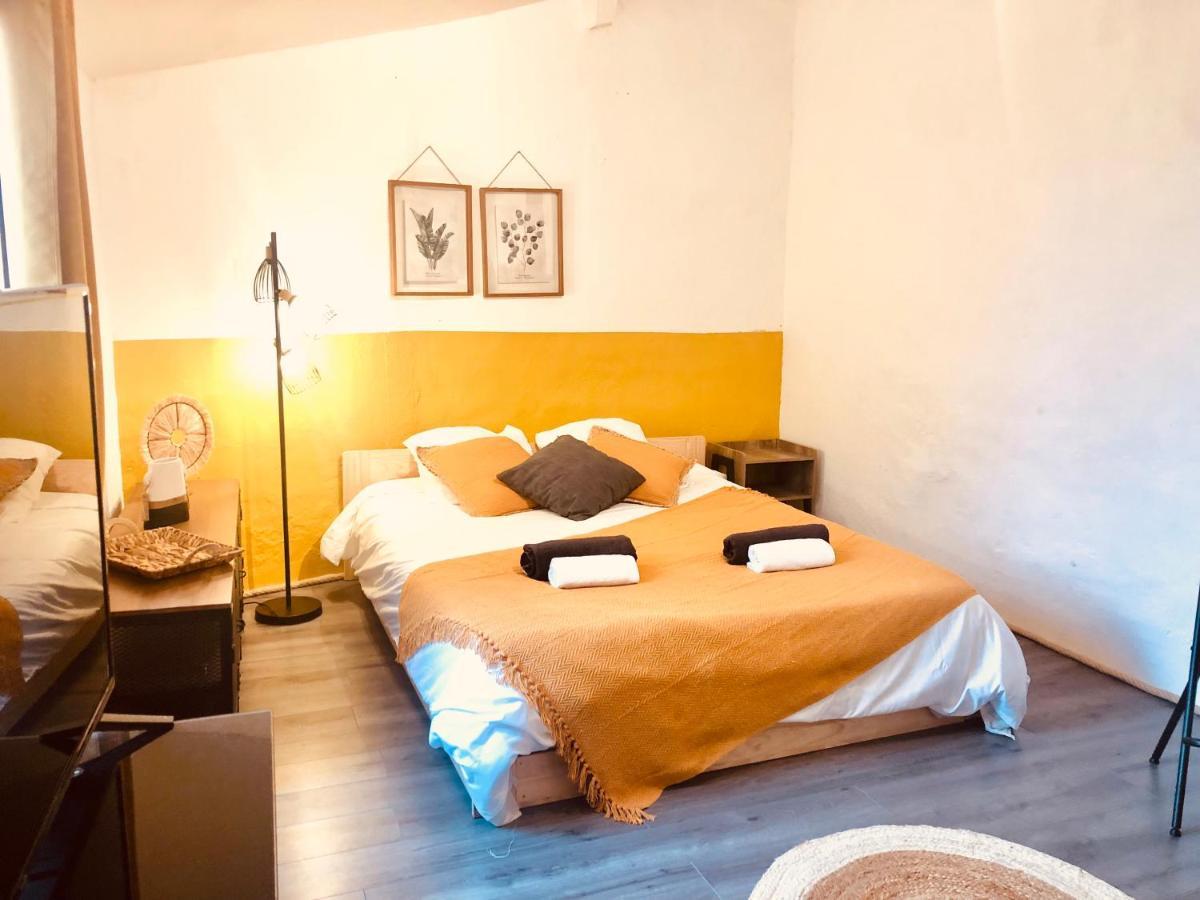 شقة Casa Amarilla Avec Exterieur نيم المظهر الخارجي الصورة
